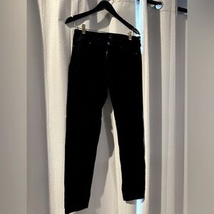 Black skinny jeans. Size 31